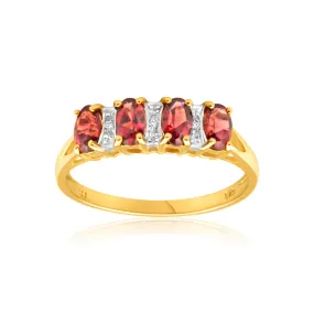 9ct Charming Yellow Gold Diamond   Garnet Ring