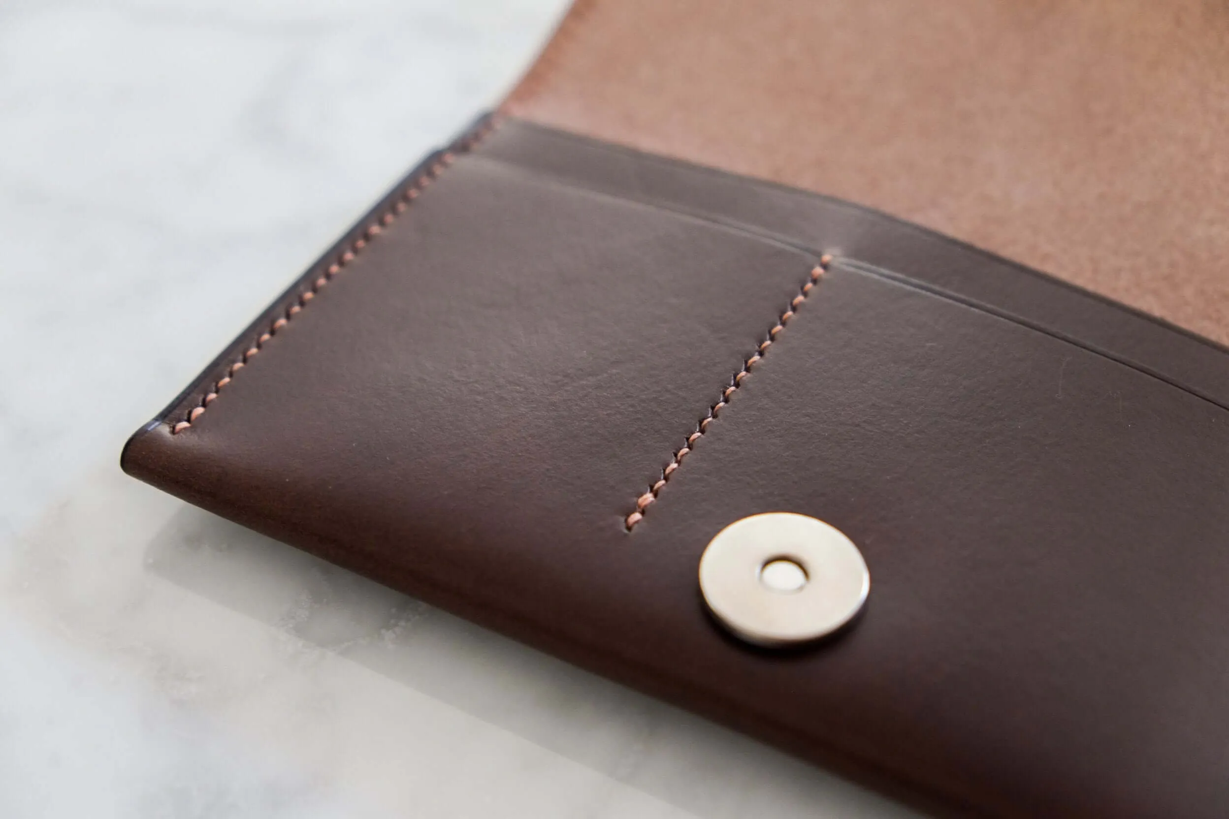 'AQUILA' TOBACCO POUCH