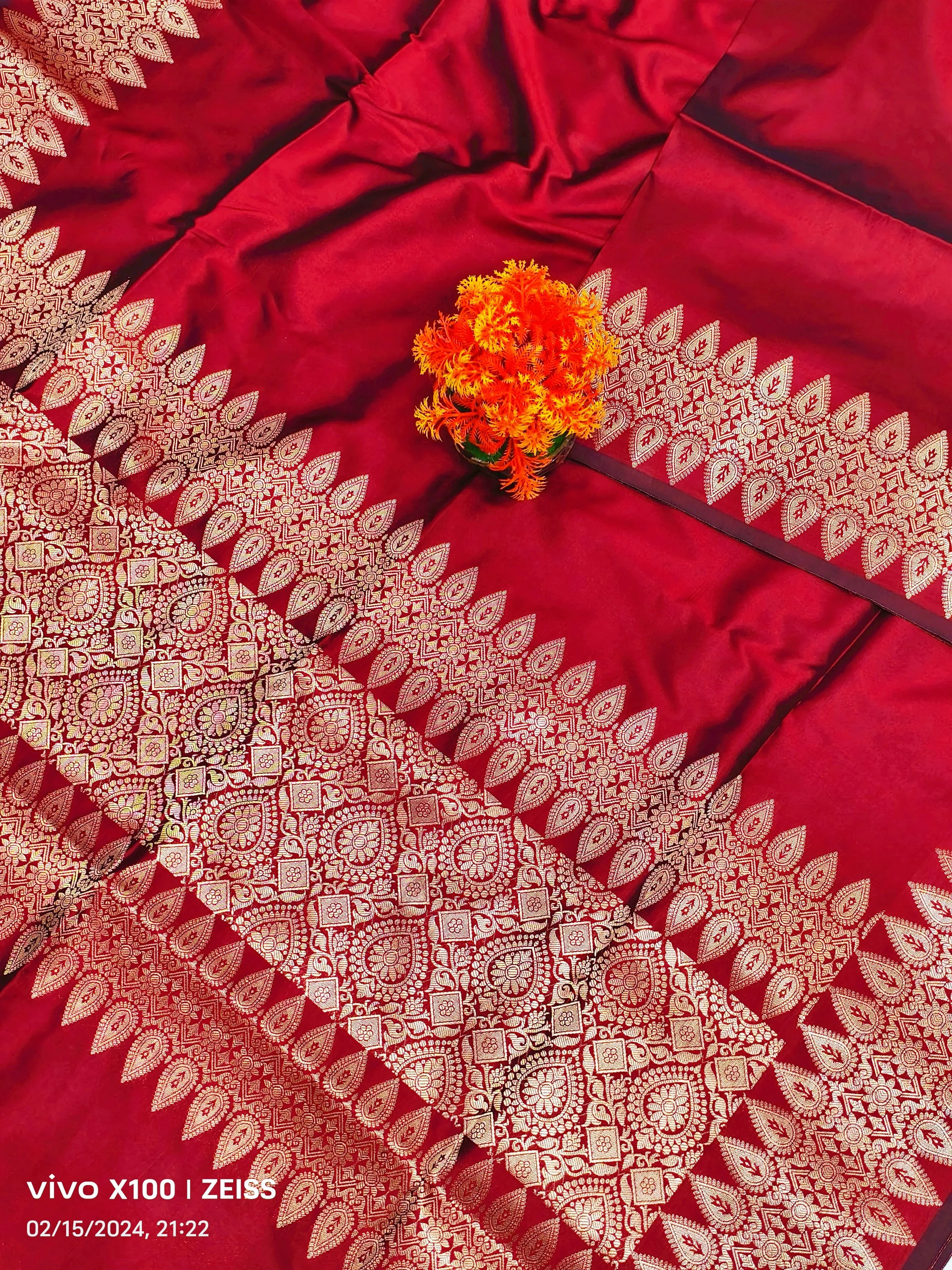 Bridal Red Designer Banarasi Soft Silk Saree