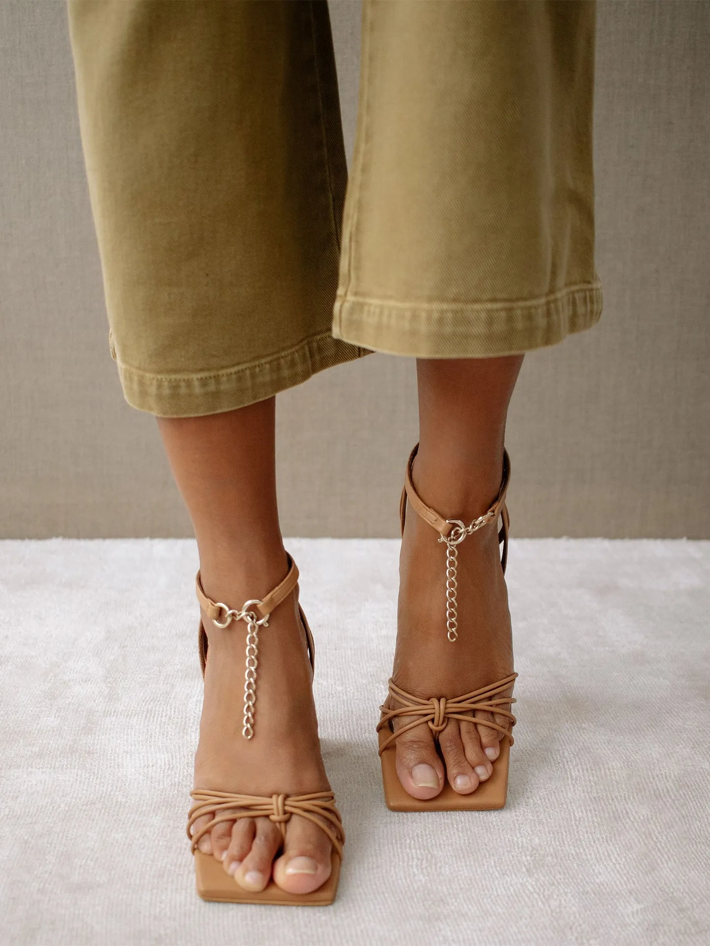 Cactus Camel Sandal - Camel