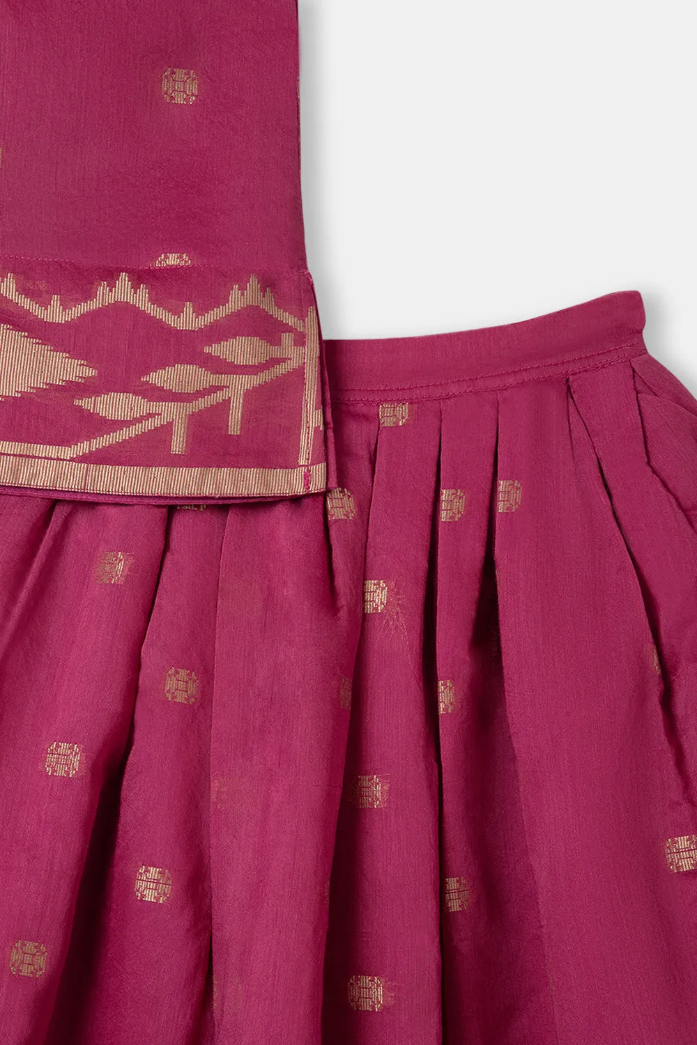 Chittythalli Girls Ethnic Pavadai Set Round Neck With Hand Embroidery Sleevless Top With Box Pleat Skirt  - Pink - PS71