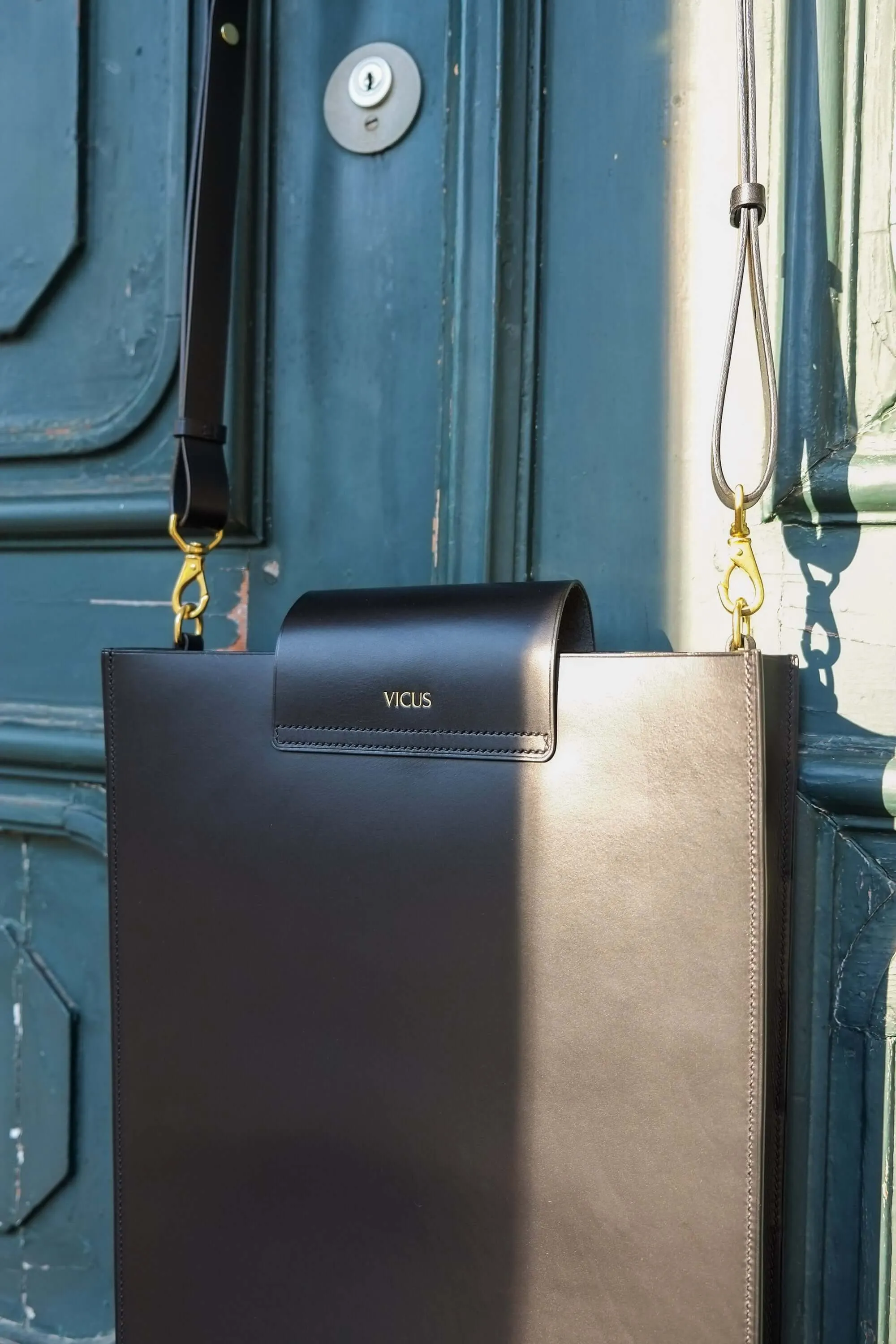 'HEDERA' SHOULDER BAG