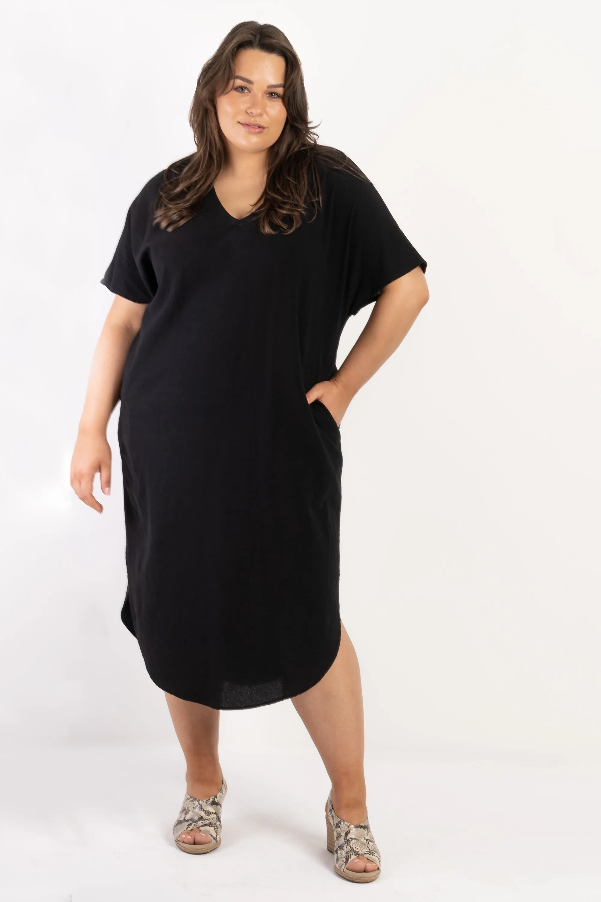 Love To Love You Linen Dress - Black