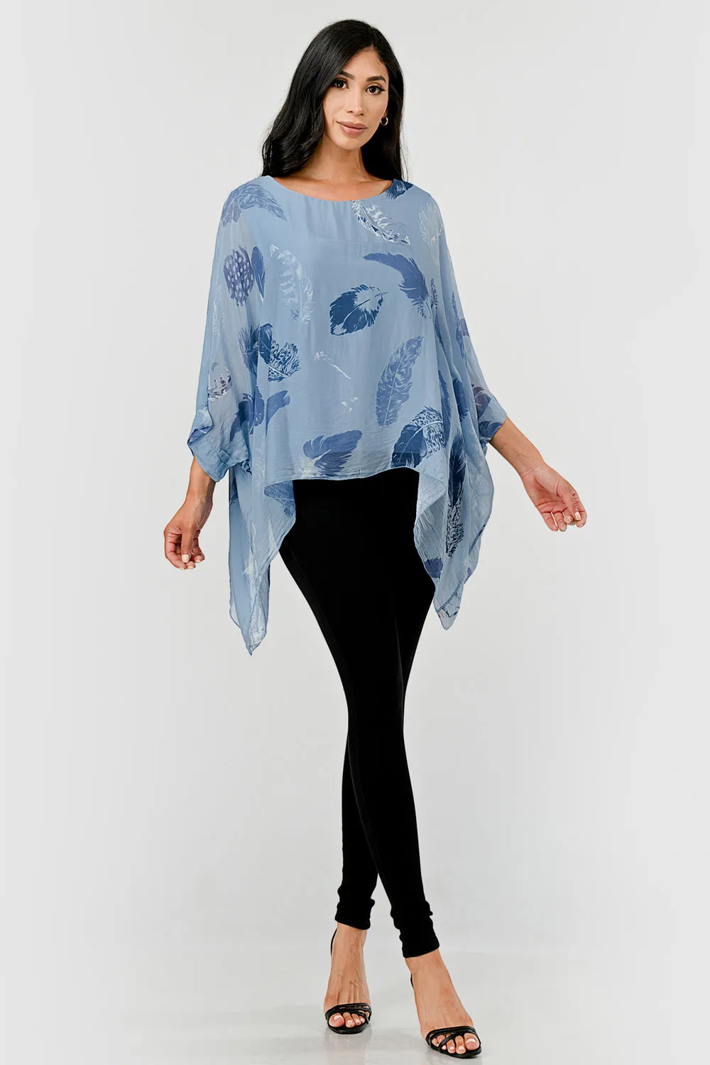 Raw Moda Italian Silky Feathered Pattern Top